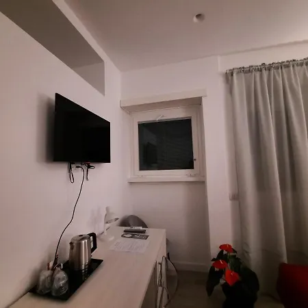 Maritza S House In Guest house *
